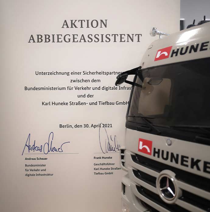 huneke-abbiegeassistent Huneke Abbiegeassistent
